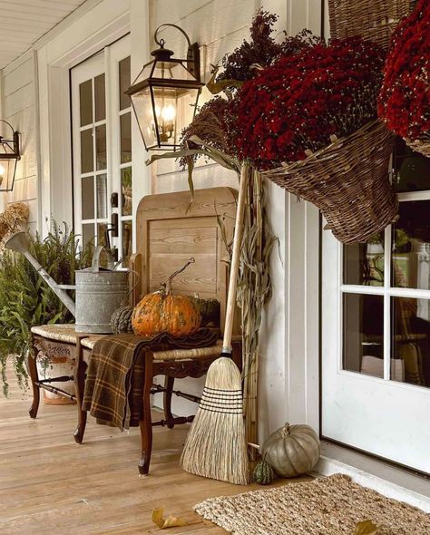 23 Chic Fall Entryway Decor Ideas to Welcome the Season in Style Decor On Top Of Armoire, Fall Entryway Decor, Entryway Decor Ideas, Fall Cottage, My 2023, Fall Mums, Liz Marie, Fall Entryway, Fall Front Porch