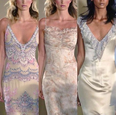 Fashion & everything Fashion ✉️ིྀ🧿 on Instagram: "Badgley Mischka, ss03" Wedding Shoes Badgley Mischka, George’s Hobeika Bridal, Badgley Mischka Runway, Badgley Mischka Dress, Jewel Badgley Mischka, Runway Dresses, Badgley Mischka, Wedding Inspo