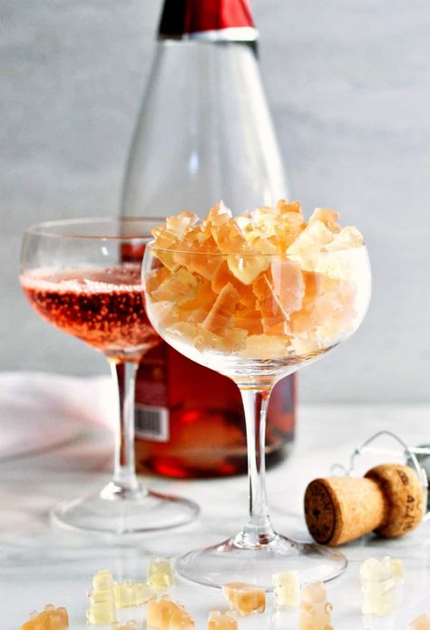 Wondering how to make Champagne Gummy Bears at home? It's easy with this recipe - just 3 ingredients in less than 30 minutes! #homemadegummybears #gummybears #champagnegummybears #gummybearrecipe Homemade Champagne, Gummy Bears Recipe, Champagne Gummy Bears, Homemade Gummy Bears, Almond Joy Bars, Outdoor Dining Ideas, Gummies Recipe, Fruit Creations, Easy Summer Recipes