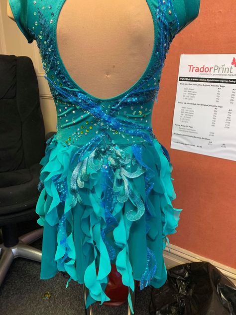 Mermaid Halloween Outfit, Green Dance Costume, Ice Skating Competition Dress, Ice Dance Dresses, Funky Tights, Cute Dance Costumes, Fish Costume, Little Mermaid Costume, Lyrical Costumes