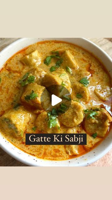 Khaaja Sim Sim on Instagram: "Gatte Ki Sabji, No Onion No Garlic Series- Episode No 1✨
For detailed recipe checkout my YouTube channel ‘khaaja Sim sim’. Link in the highlights & bio.♥️

🌱Ingredients-
Besan- 1 cup
Coriander powder- 1/2 tsp
Fennel seed powder- 1/2 tsp
Cumin powder- 1/2 tsp
Asafoetida- 1/4 tsp
Kasturi methi powder- 1/2 tsp
Carom seed- 1/2 tsp
Turmeric powder- 1 tsp
Red chilli powder- 1/2 tsp
Salt- 1 tsp
Curd- 2 tbsp
Mustard oil/Ghee- 1.5 tbsp
Baking soda- 1/4 tsp
Water- 1/4 cup
Curd- 1 cup
Turmeric powder- 1 tsp
Kashmiri red chilli powder- 1 tbsp
Usual red chilli powder- 1/2 tsp
Cooking oil- For frying
Ghee- 2 tbsp
Solid red chilli- 2
Ginger- 1 inch
Green chillies- 2
Asafoetida- 1/4 tsp
Cumin powder- 1/2 tsp
Fennel seed powder- 1/2 tsp
Coriander powder- 1/2 tsp
Kasturi methi Kadi Recipe, Mustard Oil, Turmeric Powder, Coriander Powder, Frying Oil, Red Chilli, Fennel Seeds, Chilli Powder, Solid Red