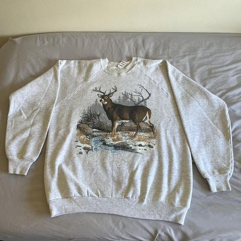 Vintage Sweatshirt Aesthetic, Depop Clothes, Deer Sweatshirt, Southern Outfits, Vintage Crewneck Sweatshirt, Western Wear Outfits, Western Style Outfits, Country Girl Style, Western Outfits Women