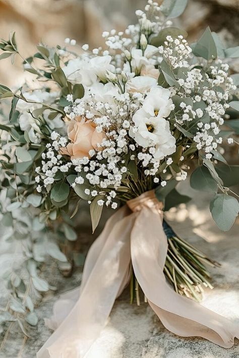 Sage Green Bouquet, Baby's Breath Wedding Bouquet, Dream Wedding Flowers, Baby's Breath Wedding, White Lisianthus, Green Bouquet, Sage Green Wedding, Baby S Breath, Bouquet Design