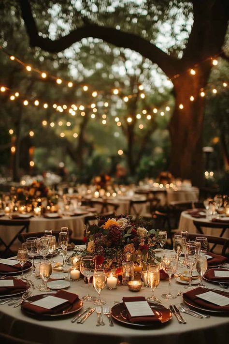 Aesthetic Wedding Theme Ideas, Moody Intimate Wedding, Moody Fall Wedding Colors, Rich Wedding Aesthetic, Autumn Wedding Aesthetic, Moody Wedding Table Setting, Dark Elegant Wedding, Wedding Romantic Theme, Outdoor Wedding Table Settings