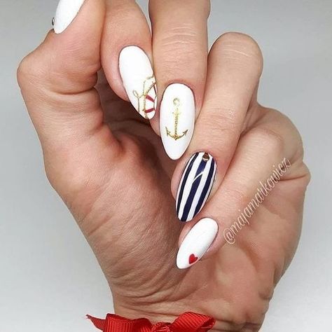 White and Blue Polish with Gold Anchor on Short Almond Nails Sailor Nails, Cruise Nails, Nautical Nails, Navy Art, Pedicure Designs, Nail Swag, Fabulous Nails, Unique Nails, Cool Nail Designs