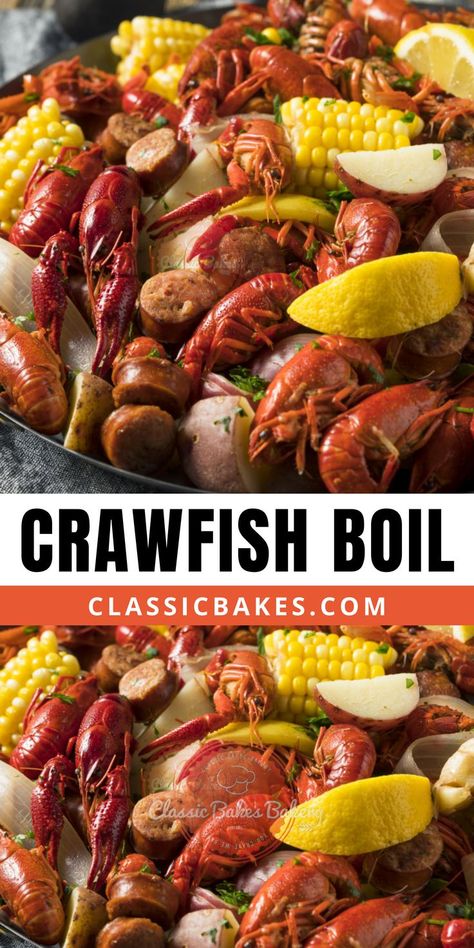 Crawfish Boil Recipe, Seafood Delight, Crawfish Boil Party, Crawfish Recipes, Food Dinners, Seafood Boil Recipes, Crab Boil, Boiled Food, Easy Seafood