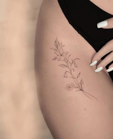 Ladies Tattoos, Floral Hip Tattoo, Ankle Tattoo Ideas, Flower Tattoo On Ribs, Small Rib Tattoos, Butterfly Tattoos Images, Floral Thigh Tattoos, Lavender Tattoo, Ankle Tattoos