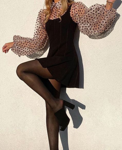 winter fits inspo dresses tights Trendy Outfit Ideas, Fall Outfit Ideas, Looks Street Style, Trendy Outfit, Vestidos Vintage, Trendy Fall, The Drama, Looks Chic, Mode Inspo