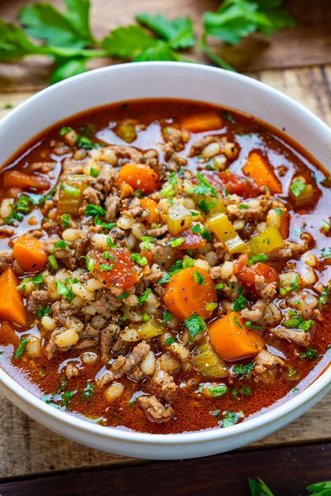 Hamburger Beef Barley Soup Recipes, Beef N Barley Soup, Minced Beef Soup Recipes, Soup Recipes Barley, Barley Recipe Soup, Minced Meat Soup, Soup With Barley Recipes, Beef Barley Soup With Ground Beef, Barley Soup With Ground Beef