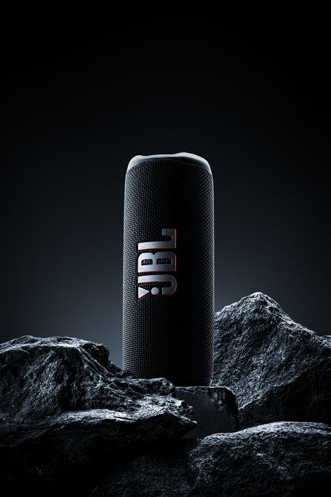 JBL Flip 6 Artistic Product Photography, Speaker Design Ideas, Jbl Flip 6, Monochromatic Photography, Jbl Flip 4, Animation Blender, Animation Characters Tattoo, 3d Lighting, Product Render