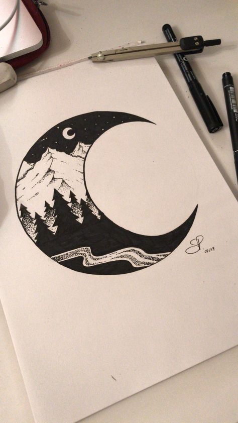 Moon Aesthetic Doodle, Moon Drawings Aesthetic Easy, Moon Aesthetic Sketch, Drawings With Black Pen, Moon Sketch Aesthetic, How To Draw A Moon, Moon Easy Drawing, Aesthetic Moon Drawing, Moon Aesthetic Drawing