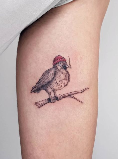 Smoking Bird Tattoo Chinese Flowers, Flying In The Sky, Tattoo Patterns, Latest Fashion For Girls, Cool Tattoo, Bird Flying, Birds In The Sky, Zodiac Tattoos, Modern Style Design