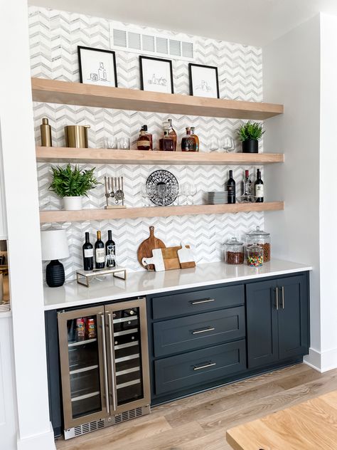 Dry Bar In Basement, Dry Bar Ideas Basement, Dry Bar Wall Ideas, Kitchen Revamp, Home Bar Cabinet, Home Bar Rooms, Diy Home Bar, Basement Living Rooms, Coffee Bars In Kitchen