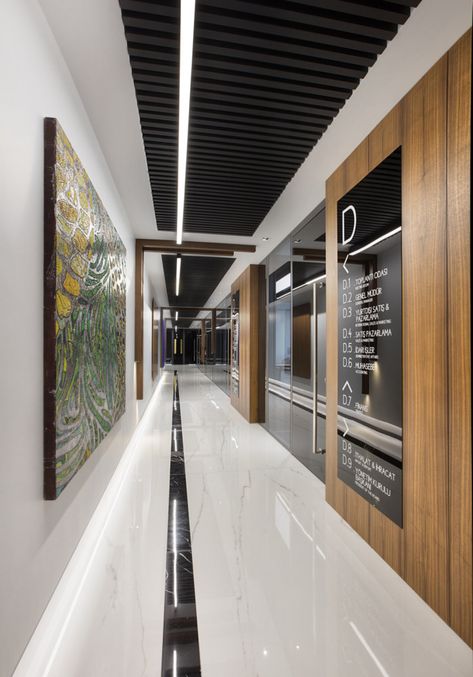 Corporate Office Corridor Design, Office Corridor Design Ideas, Modern Office Corridor Design, Office Corridor Interior Design, Office Corridor Ceiling Design, Office Coridoor Ideas, Modern Office Hallway Design, Hallway Office Design, Corridor Office Design