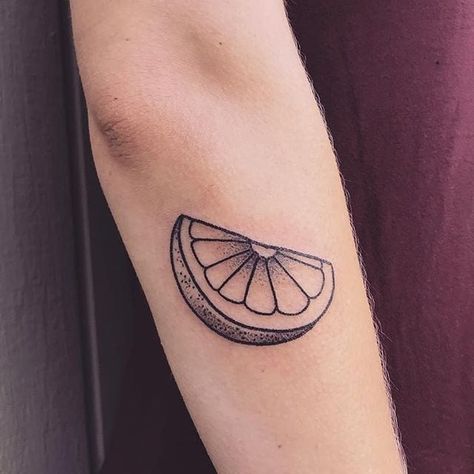 Lime Tattoo, Cooking Tattoo, Lemon Drawing, Contemporary Tattoo, Chef Tattoo, Fruit Tattoo, Lime Slice, Irish Tattoos, Minimal Graphic