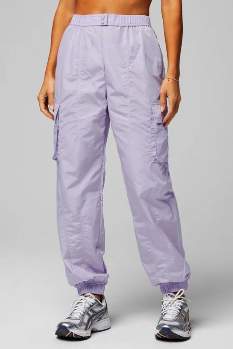 Lightweight Cargo Jogger - Fabletics Purple Cargo Pants, Vintage Workout, Thrift Ideas, Apparel Business, Tiny Canvas, Female Activewear, Retro Gym, Trendy Fall Fashion, Gym Apparel