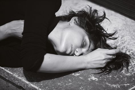 Laetitia Casta is Breathtaking in Black & White for Muse | Fashion Gone Rogue David Bellemere, Muse Magazine, Editorial Art, Art Exhibits, Laetitia Casta, Daily Fashion Inspiration, French Actress, Black And White Portraits, Shoot Inspiration