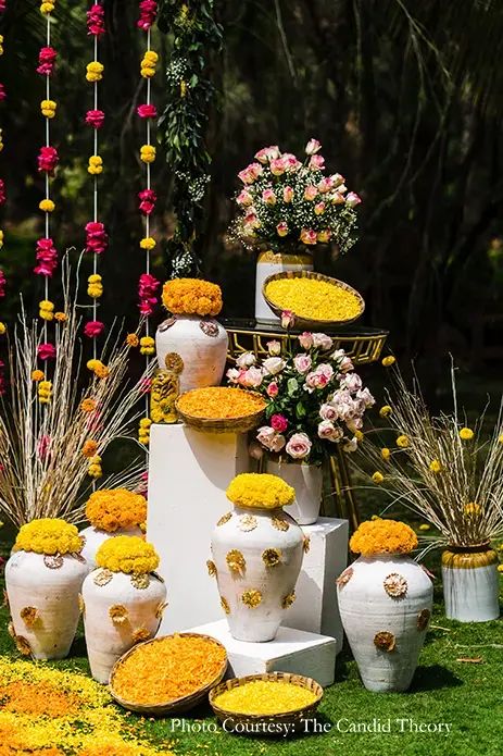 Wedding Decor Indian, Wedding Decor on a Budget, Wedding Decor Ideas, Ideas, Intimate Wedding Decor wedding sutra yellow lush green boho floral indian marriage Yellow Indian Wedding Decor, Outdoor Haldi Decor Ideas, Indian Wedding Floral Decor, Colorful Haldi Decor, Haldi Decoration Ideas Outdoor, Backyard Haldi Decor, Boho Haldi Decor, Pastel Haldi Decor, Outdoor Haldi Decoration