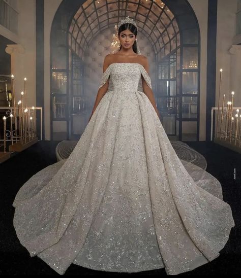 Weeding Dress Aesthetic Princess, Weeding Dress 2023, Shiny Wedding Dress, Boat Neck Wedding Dress, Bride Details, Chic Prom Dresses, Princess Bridal, Classy Wedding Dress, Pretty Wedding Dresses