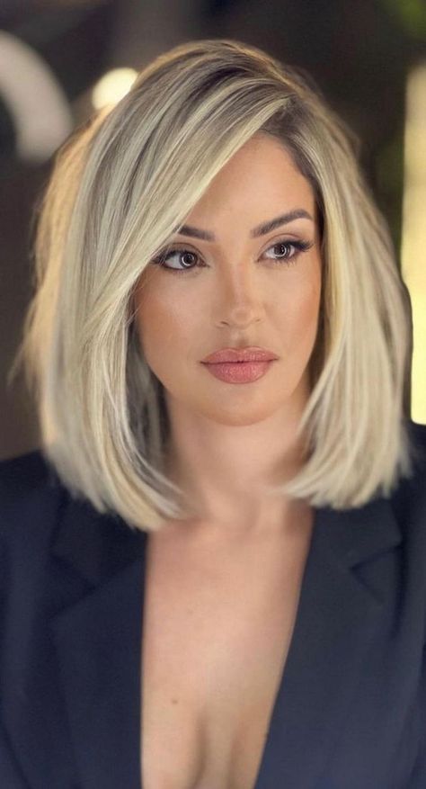 Medium Length Haircut 2023 Wavy, 2024 Blonde Highlight Trends, Shoulder Length Thick Blonde Hair, Medium Length Haircuts For Women Over 50, Lob Haircut With Side Bangs, Haircuts That Make You Look Younger, Very Fine Hair Hairstyles, Super Layered Hair Medium, Hairstyles For Long Faces