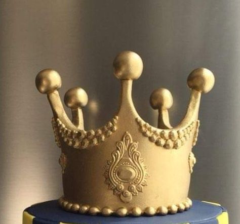 Fondant Crown, Royal Cakes, King Crown, Cakes For Men, Kings Crown, Gum Paste, Cake Topper, Tiara, Cake Toppers