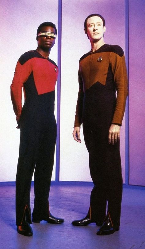 Geordie and Data, The Next Generation. Mannequin Legs, Star Trek Data, Star Trek Convention, Star Trek Generations, Star Trek Deep Space Nine, Star Trek Show, Deep Space Nine, Star Trek Funny, Star Trek Tv