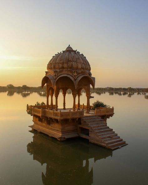 🏰✨ Architecture of Jaisalmer – A Golden Legacy of Art and Craftsmanship ✨🏰 Jaisalmer’s architecture is a stunning blend of Rajasthan’s royal heritage and intricate craftsmanship. Known as the Golden City, its iconic sandstone havelis and Jaisalmer Fort glow in the desert sun, showcasing exquisite jharokhas (balconies), latticed windows, and elaborate carvings. The havelis, like Patwon Ki Haveli and Nathmal Ki Haveli, are masterpieces of fine stone work, each telling stories of history and ro... Gadisar Lake Jaisalmer, Gadisar Lake, Jaisalmer Fort, Golden City, Desert Sun, Jaisalmer, Telling Stories, Stone Work, In The Desert