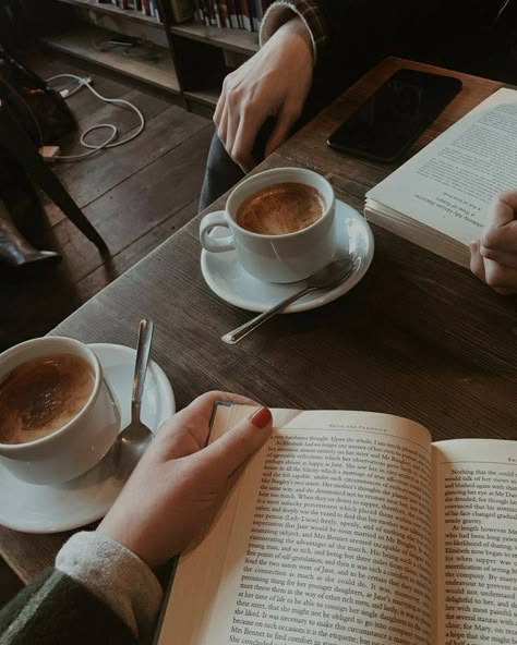 m, on Twitter: "book date… " Coffee Dates Aesthetic, Arden Rose, Dream Dates, Couple Coffee, Fall Dates, Coffee Shop Aesthetic, Dream Date, Currently Reading, Book Cafe