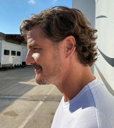 Pedro Pascal, Pretty Men, Celebrity Crush, Actors & Actresses, Pretty People, Beautiful People, A Man, Hair Cuts, Actresses