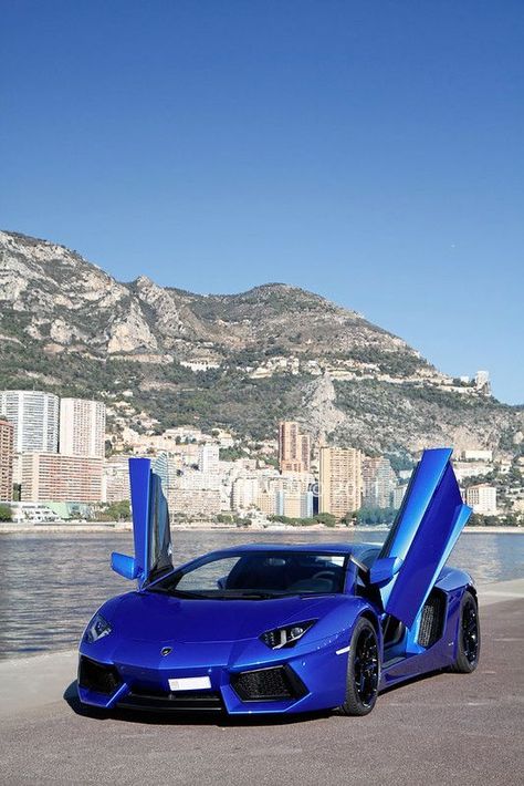 Mclaren P1 Black, Blue Lamborghini, Lamborghini Logo, Sports Cars Lamborghini, Lamborghini Lamborghini, Fast Sports Cars, New Sports Cars, Lamborghini Veneno, Lux Cars