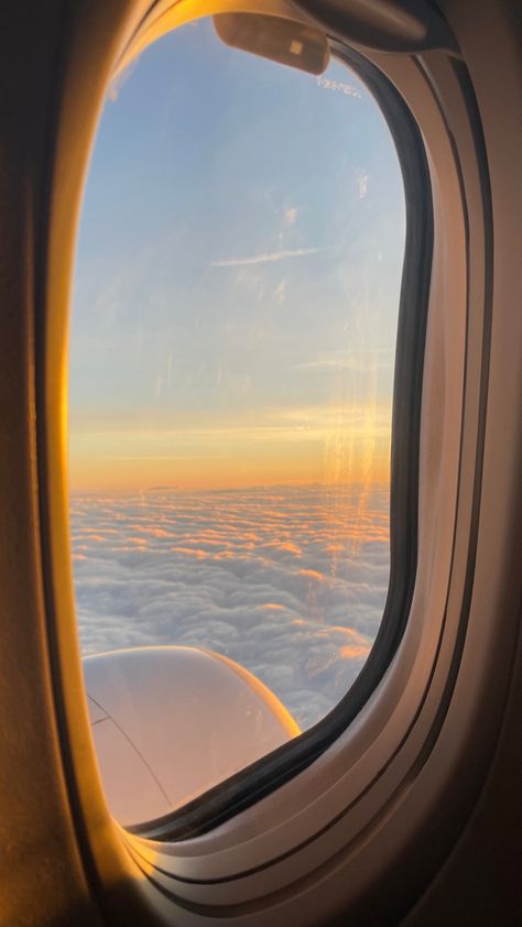 Plane Wallpaper, Clouds Wallpaper, Cumulus Clouds, View Wallpaper, Airplane Mode, Cloud Wallpaper, British Airways, Reminder Quotes, Travel Inspo