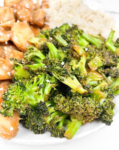 Teriyaki Broccoli - Allie Carte Dishes Teriyaki Broccoli Recipe, Teriyaki Broccoli, Calorie Free Foods, Gluten Free Stir Fry, Weight Watchers Vegetarian, Yummy Vegetables, Weigh Watchers, Ww Freestyle, Takeout Food