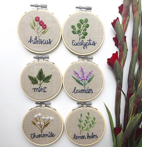 Herb Embroidery, Tea Herbs, Felt Embroidery, Embroidery Flowers Pattern, Embroidery Hoop Art, Kitchen Signs, Embroidery Inspiration, Hoop Art, Embroidery Hoop