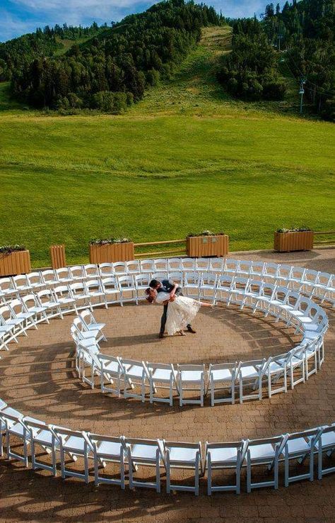 Nontraditional Wedding Ceremony, Wedding Table Layouts, Wedding Walk, Wedding Ceremony Seating, Summer Wedding Inspiration, Mountain Wedding Venues, Ceremony Seating, Ceremony Inspiration, Nontraditional Wedding