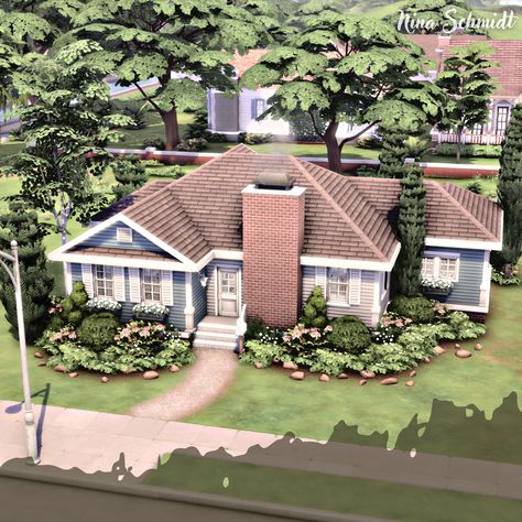 Speed Build & Download on YouTube 70s Neighborhood, Sims 4 Starter Home, Sims 4 Willow Creek, Sims4 Inspiration, Gaming House, Starter House, Sims Inspiration, Sims Builds, Sims 4 House Building