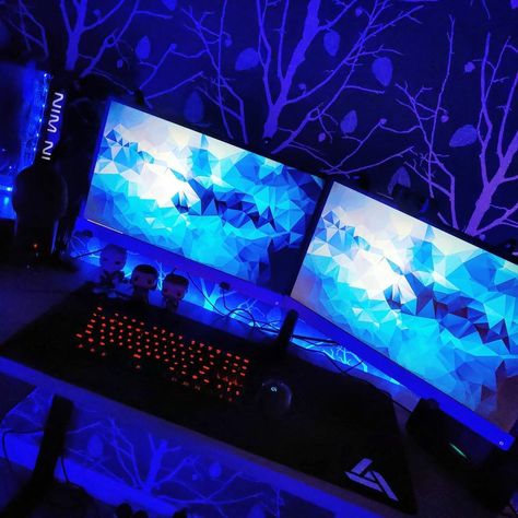 Blue Gamer Room Aesthetic, Gamer Blue Aesthetic, Blue Electronic Aesthetic, Gaming Blue Aesthetic, Blue Gamer Aesthetic, Meka Squad, Blue Gaming Setup, Leviathan Aesthetic, Gamer Boys Aesthetic