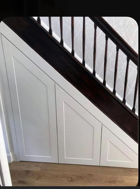 Under Stairs Drawers, Storage Under Staircase, Understair Storage, Under Stairs Pantry, Under Stairs Storage Solutions, Space Under Stairs, Closet Under Stairs, تحت الدرج, Stairs Renovation