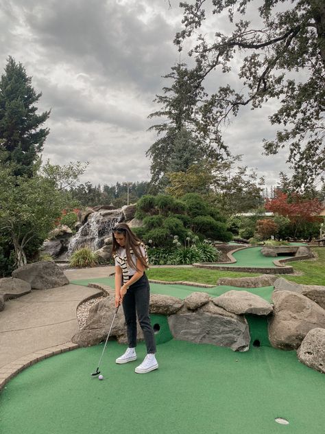 Summer Activities For Teens, Golf Putt, Social Media Manager Content, Golf With Friends, Outing Ideas, Golf Games, Putt Putt Golf, Summer Golf, Miniature Golf Course