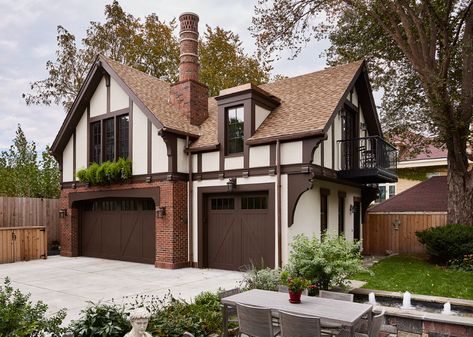 Aesthetic House Exterior, Garage Building Plans, Tudor House Exterior, Carriage House Garage, Two Story House Design, Carriage House Plans, Brighton Houses, Architecture Set, Timber Architecture