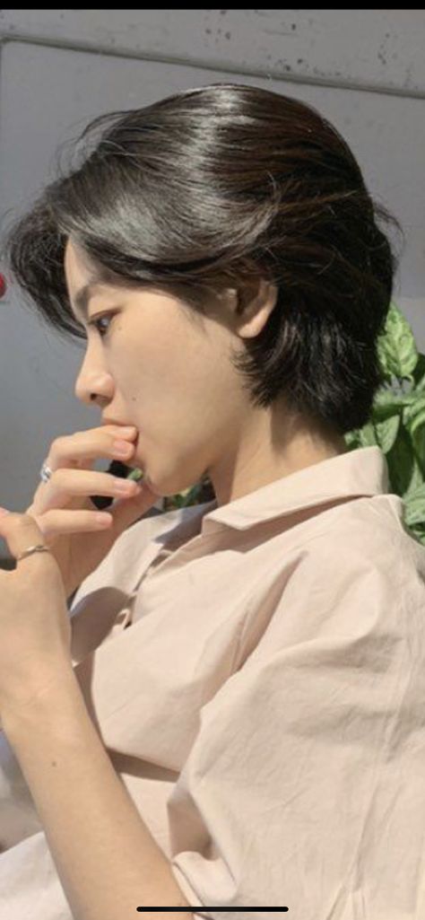 Hair Trend 2023, Lee Joo Young, Take It Slow, Hair Trend, Dark Hair, Short Hair, Hair Hair, Hair