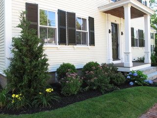 formal landscaperont Foundation Planting The front foundation planting plan included tall Junipers on each corner of the house, Inkberry, Mountain Laurel, Spirea, Hydrangea and Daylilies. This combination provides texture and color all year.  URL     http://www.nilsenlandscape.com Category     Entry  Style     Traditional  Location     Boston Landscaping Around House, Front Yards Curb Appeal, House Foundation, Planting Plan, Mountain Laurel, Foundation Planting, Easy Landscaping, Front Landscaping, Traditional Landscape