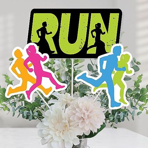 Country Table Centerpieces, Marathon Party, Country Themed Parties, Running Pace, Country Party, Party Centerpiece, Easy Parties, Party Table Decorations, Party Venues