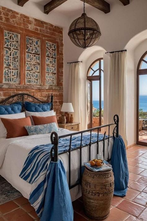 Mexico House Bedroom, Spanish Style Guest Room, Mediterranean Room Ideas, Mediterranean Villa Bedroom, Mediterranean Style Bedroom Master Suite, Cozy Mediterranean Home, Spanish Villa Interior Bedroom, Rustic Mediterranean Bedroom, Greek Interior Design Bedroom