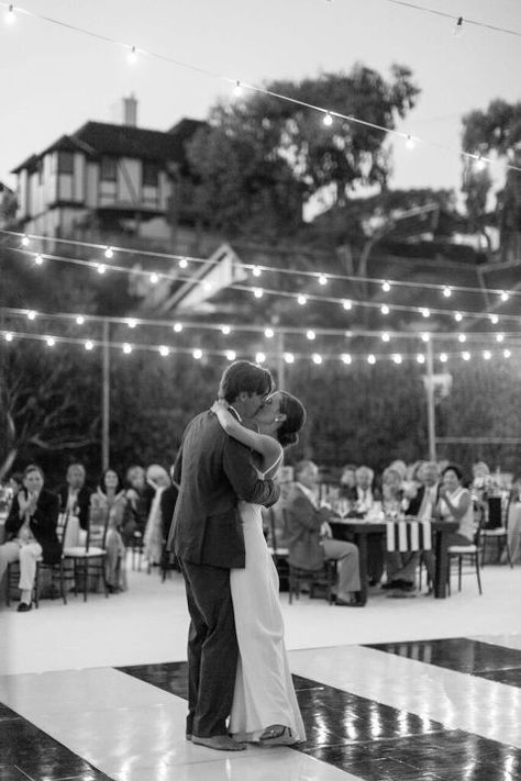 This Couple Threw a Chic California Wedding on a Tennis Court Tennis Court Wedding, Ocean View Hotel, Wedding Locations California, 25th Anniversary Party, Samantha Wedding, Wedding In California, Oceanside California, Magic Castle, California Wedding Venues