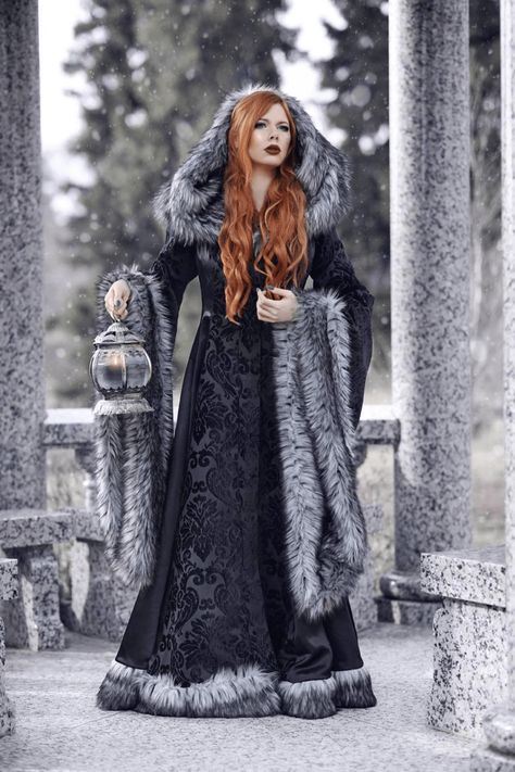 10 epic ideas for your Viking wedding | Photography by Viking Wedding Dress, Black Viking, Viking Queen, Queen Wedding, Queen Wedding Dress, Shoulder Shawl, Gaun Abad Pertengahan, Game Of Thrones Costumes, Faux Fur Trim Coat