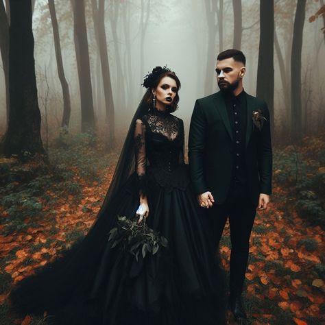 Gothic Wedding Couple, Goth Bride And Groom, Gothic Bride And Groom, Courthouse Wedding Black Dress, Gothic Wedding Alter, Halloween Wedding Photo Ideas, Gothic Wedding Pictures, Goth Groom Attire, Goth Wedding Photoshoot