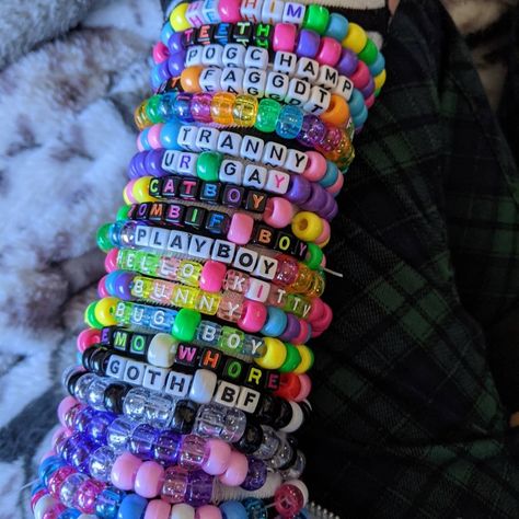 Kandi Bracelet Word Ideas, Kandi Bracelets Patterns How To Make, Emo Kandi Ideas, Kandi Bracelets Ideas Words, Kandi Braclet Ideas, Emo Kandi Bracelets, Kandi Sayings, Kandi Words Ideas, Kandi Bracelets Ideas