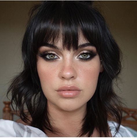 Makeup For Dark Hair, Brown Weave, Pride Makeup, Beauty Inspiration, Dark Hair, Skin Makeup, Maquillaje De Ojos, Makeup Inspiration, Wedding Makeup