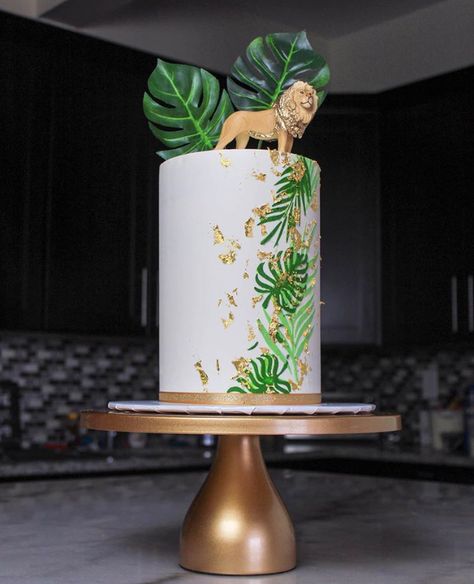 King Of The Jungle Birthday Party, Lion King Cake, Jungle Safari Cake, Wow Cake, Baileys Cake, Lion Cake, Leaf Cake, Safari Cake, Queen Of The Jungle