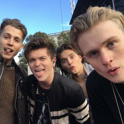 The Vamps Tristan Evans, Tristan The Vamps, 1d 5sos, Indie Men, Bradley The Vamps, Alex Roe, Tristan Evans, Connor Ball, James Mcvey